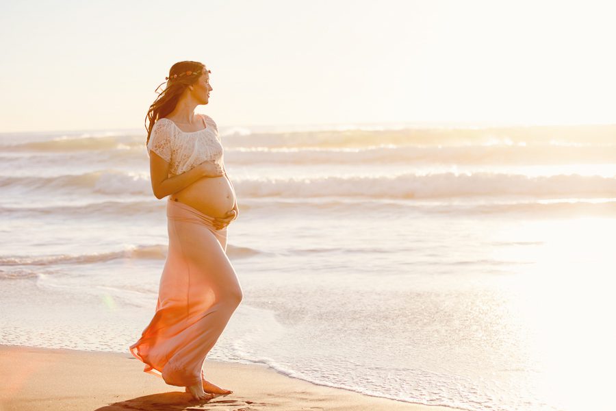 san-diego-maternity-photographer-beach (17 of 22)