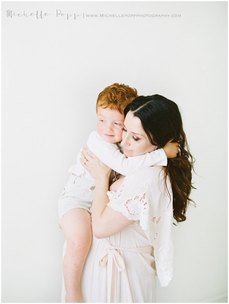 in studio maternity photos